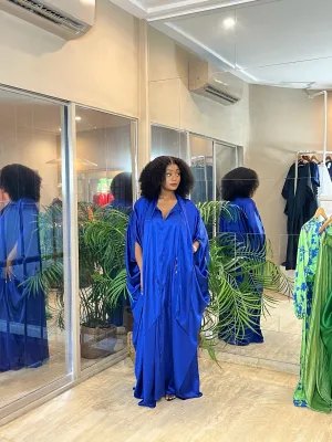 CAFTAN LAVALIERE BLEU ROI (SATIN SOIE)