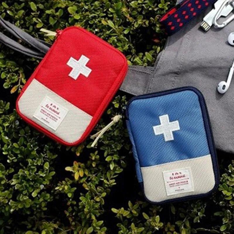Hot Portable Travel First Aid Kits for Home Outdoor Sports Emergency Kit Emergency EVA Bag Emergency Blanket Storage Bag Pill