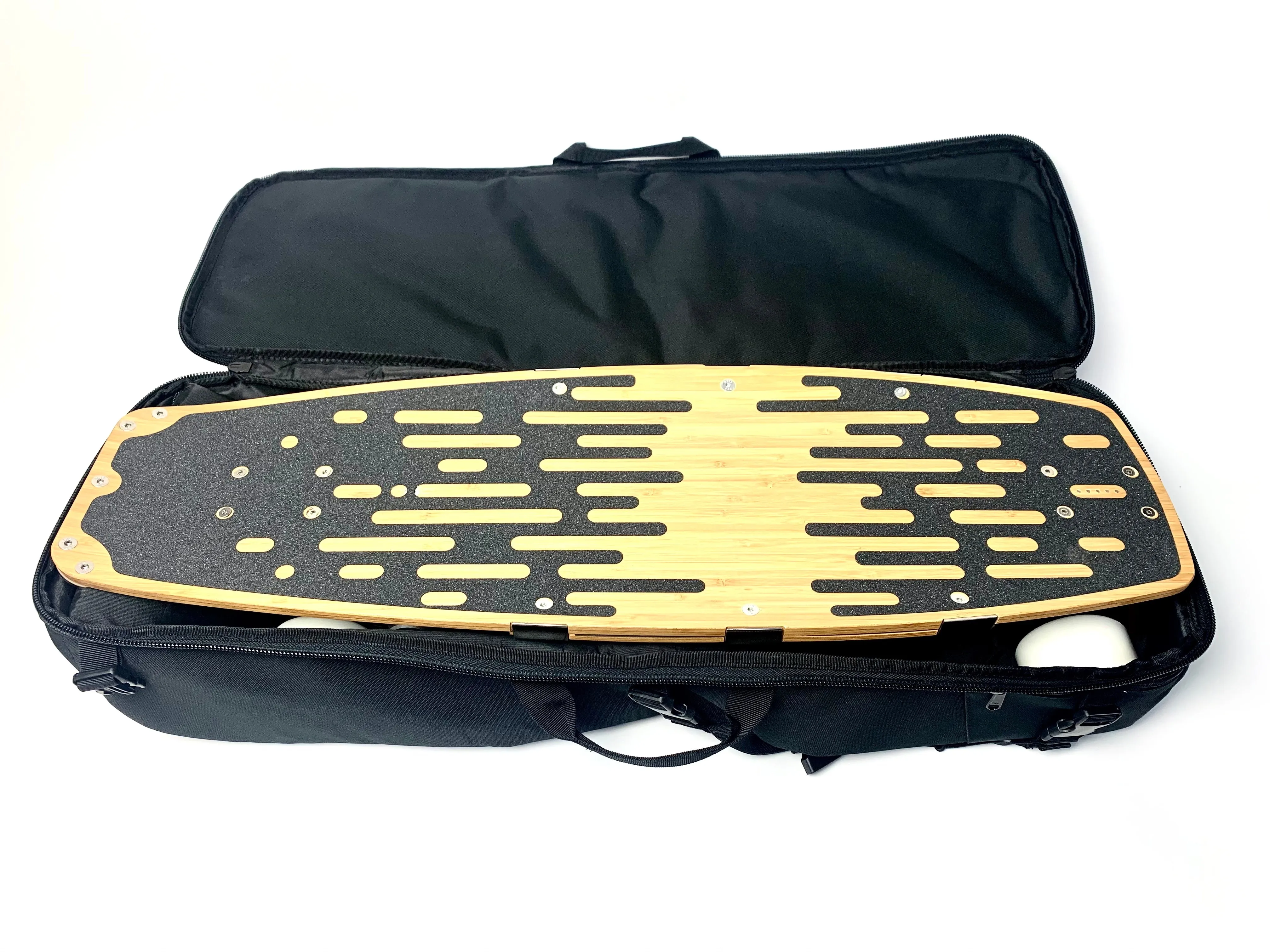 Hoyt St Travel Bags