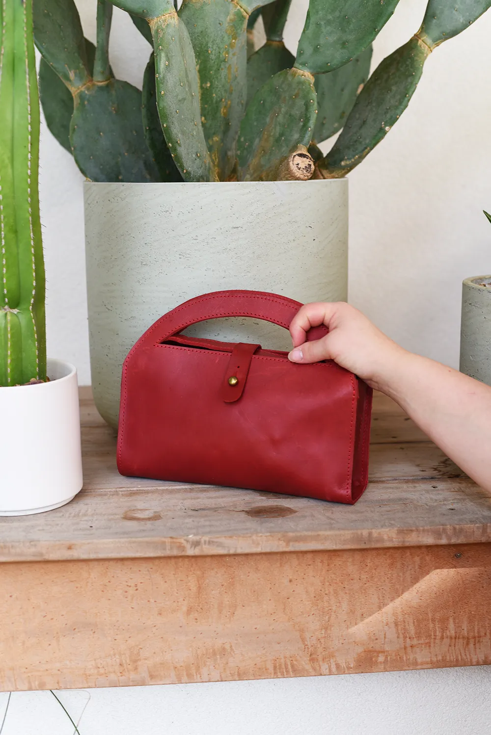 LIMITED EDITION: Clutch Crossbody