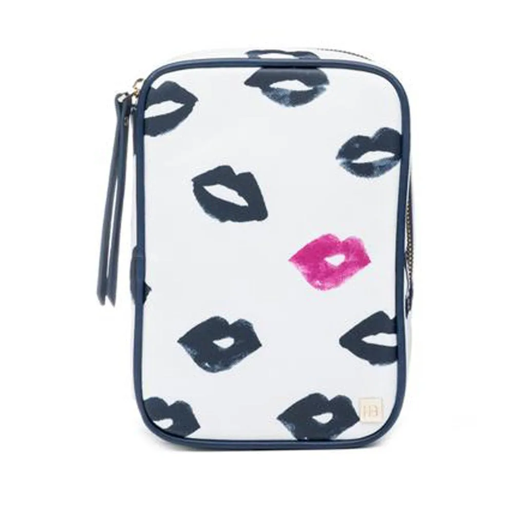 Lip Chic Avion Cosmetic Case