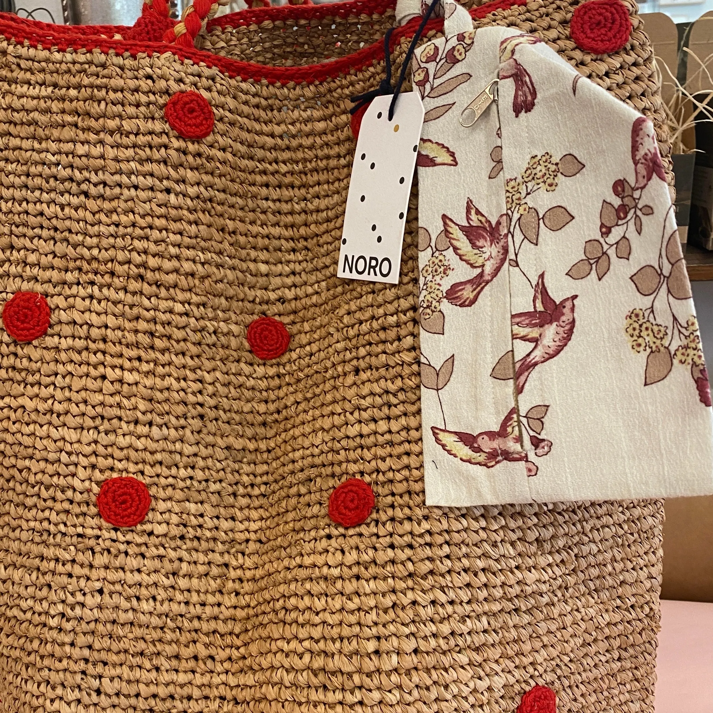 Madrague basket with small red dots