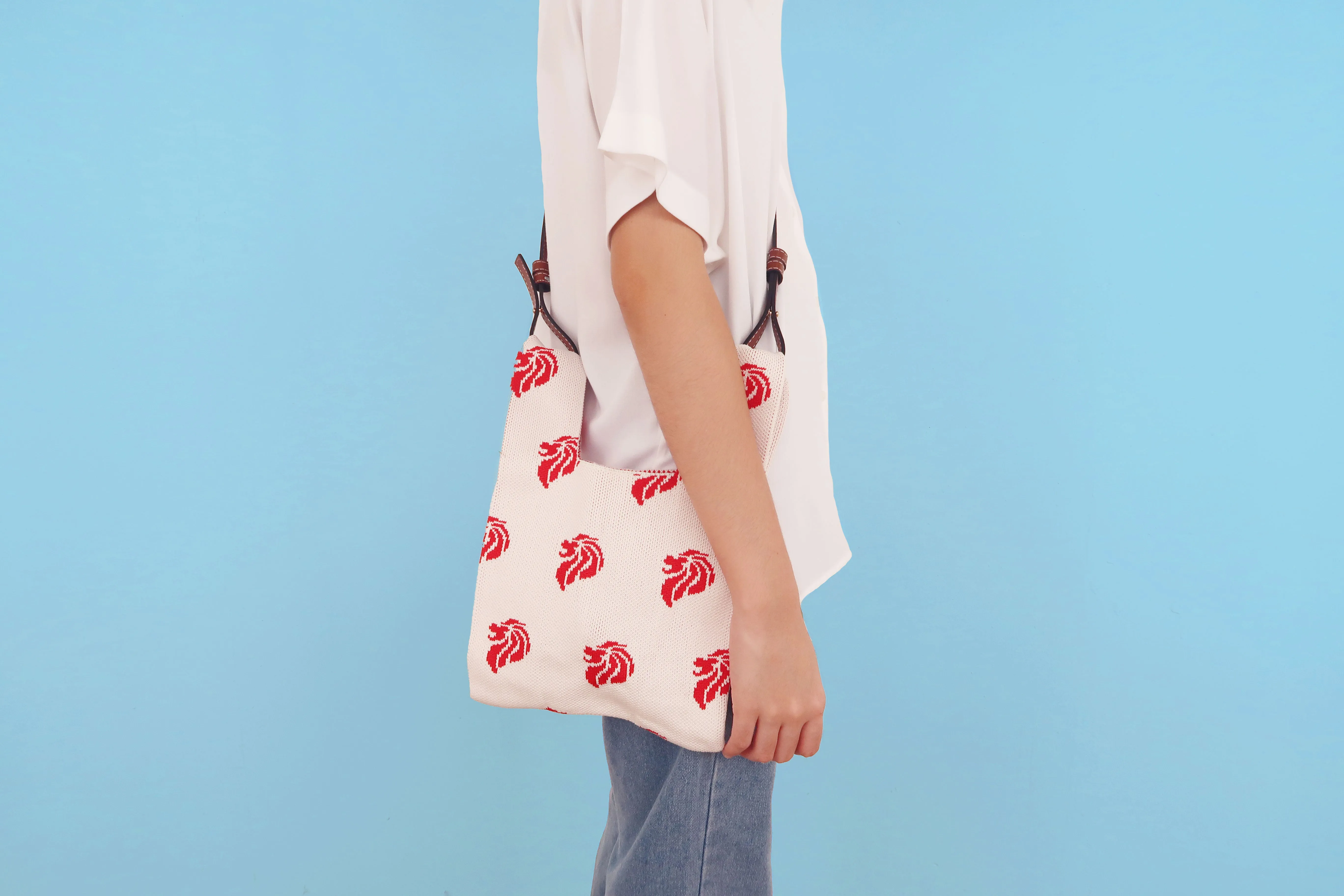 Merlion Knitted Lunch Bag