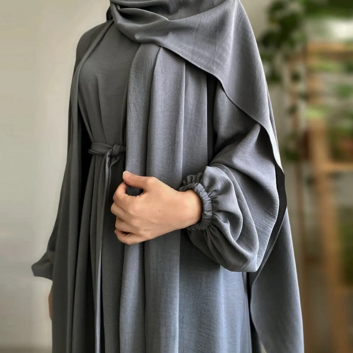 MOA092 Solid Color Elegant Open Abaya with Pockets 3-Piece Set