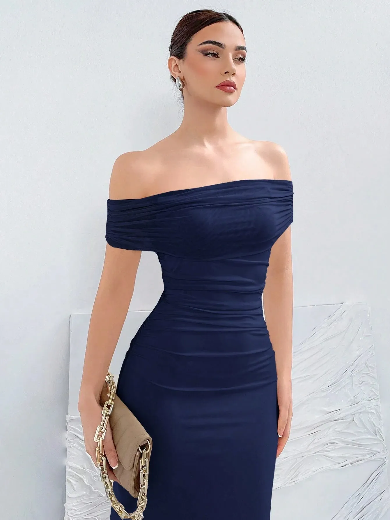 SHEIN Aloruh Solid Color Off-Shoulder Knitted Elegant Summer Dress