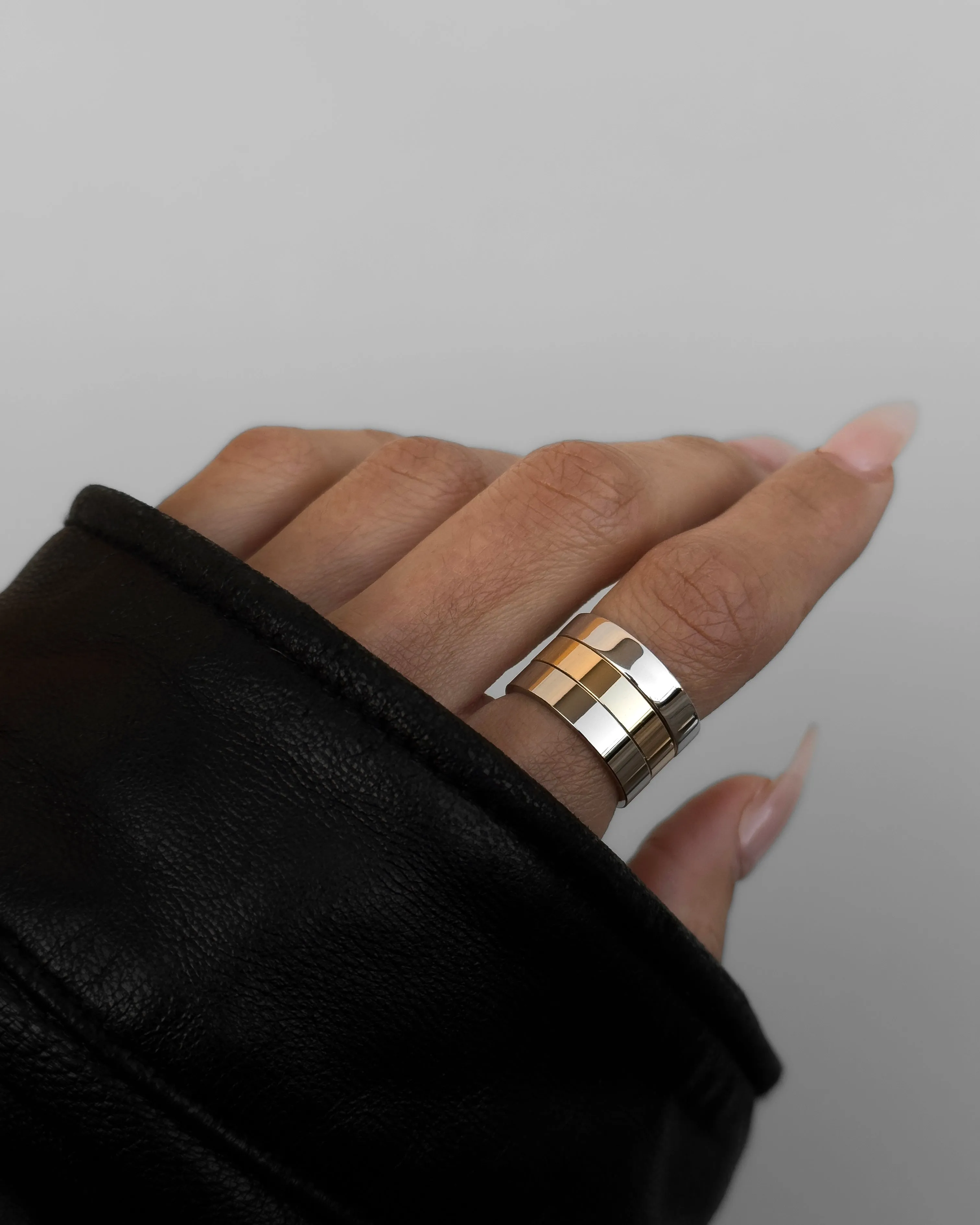 The Classique Cigar Band- 4mm