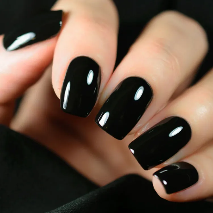 Urban Chic Nail Polish