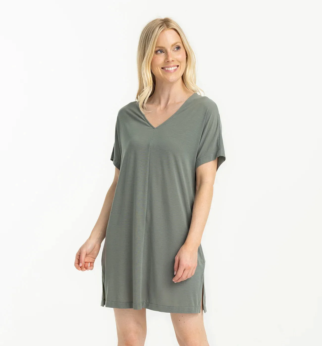 Women's Elevate Lightweight Coverup