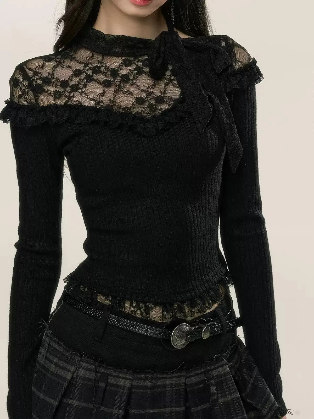 Young Eyes Lace Sniper White Black Knit Top